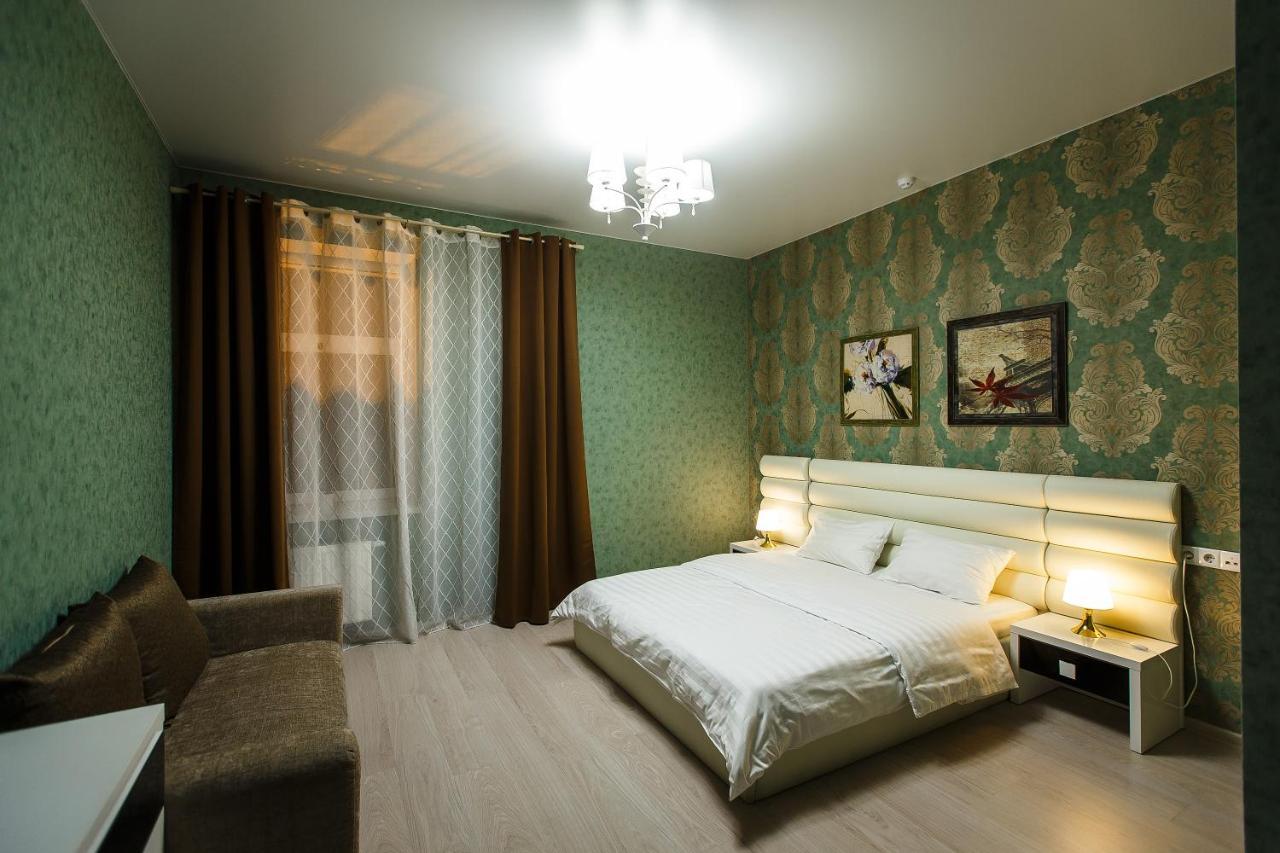 Lazar Hotel Baranavichy Exterior foto